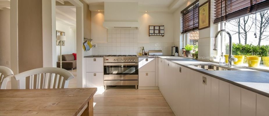 Como acabar com formigas pequenas na cozinha: Dicas simples e eficazes!