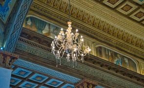 lustre de cristal pendurado